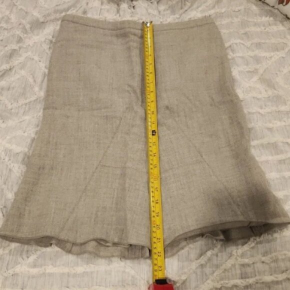 BCBGMaxAzria Gray Knee-Length Pencil Skirt Size 2 - Picture 10 of 10